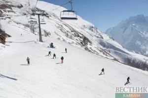 Домбай вторые сутки остаётся без электричества