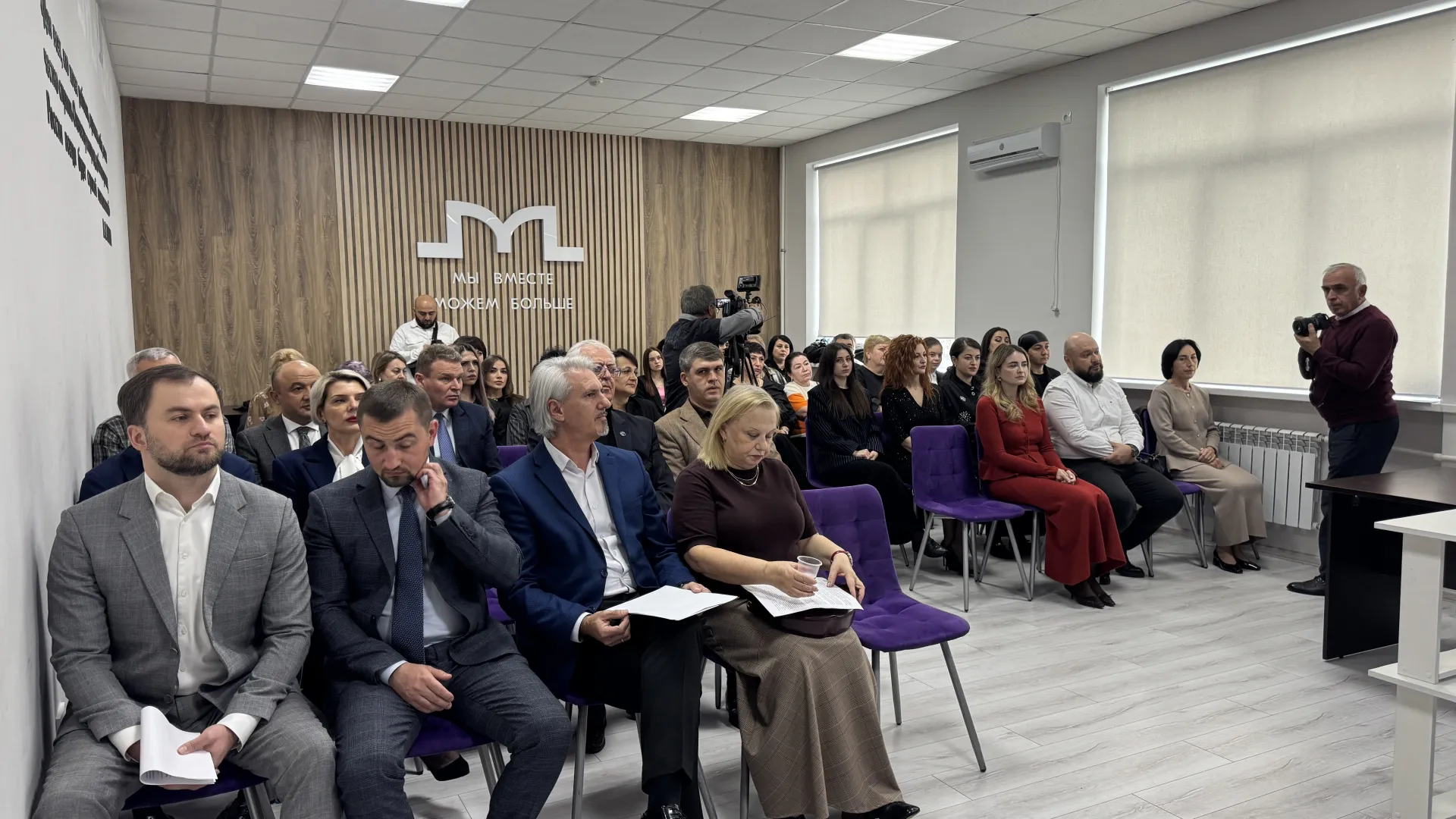 Наблюдатели в КЧР не зафиксировали нарушений на выборах в Госдуму